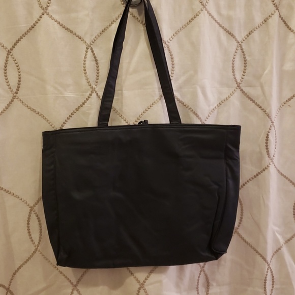 NWOT  Nylon dark navy tote bag - Picture 4 of 7